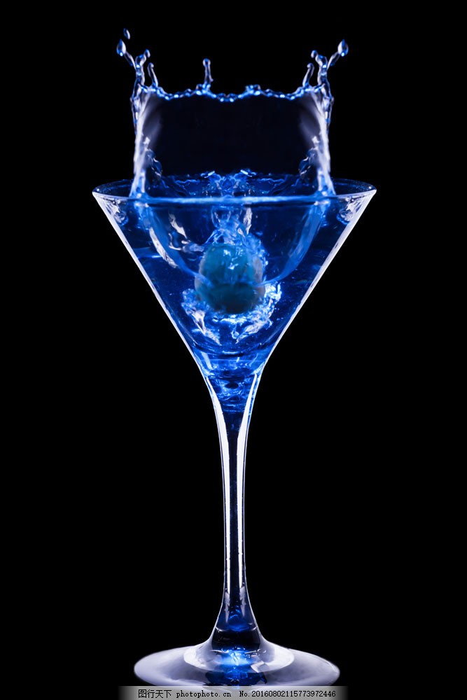 藍色的雞尾酒圖片