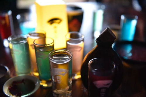 藏匿在城壕灣的小酒館,存著我的酒和故事